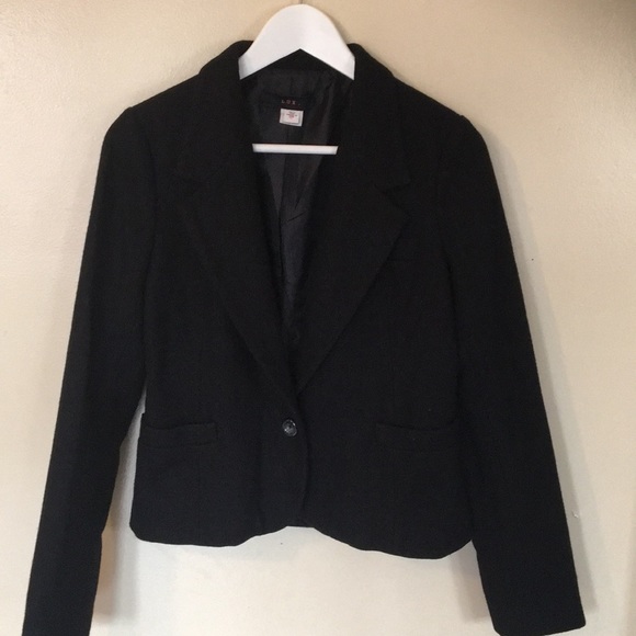 Lux Women's One Button Lux Blazer - Picture 1 of 8